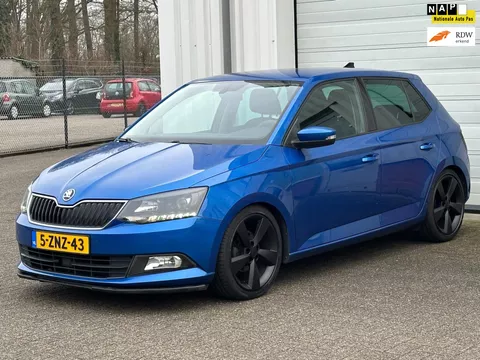 Skoda Fabia 1.2 TSI Sport, Climate, Cruise, Keyless, Pops en Bangs, Rvs Uitlaat !