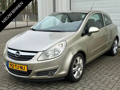 Opel Corsa 1.2-16V, Airco, Lm Velgen, Elek Pakket !
