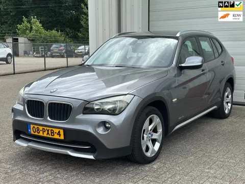 BMW X1 SDrive18i Executive Automaat, Climate, Cruise, Lm Velgen, NAP !